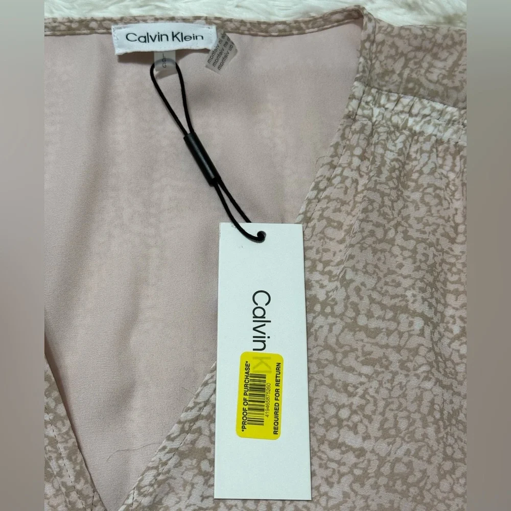 Calvin Klein NWT Blouse Ruched V-Neck Top Pink Light Tan Print Lined Size L - Picture 13 of 15